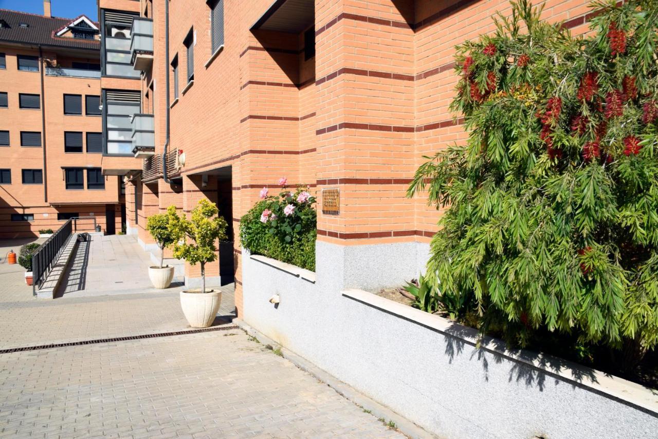 Apartamento Caballos - Ole Solutions Rivas-Vaciamadrid Esterno foto
